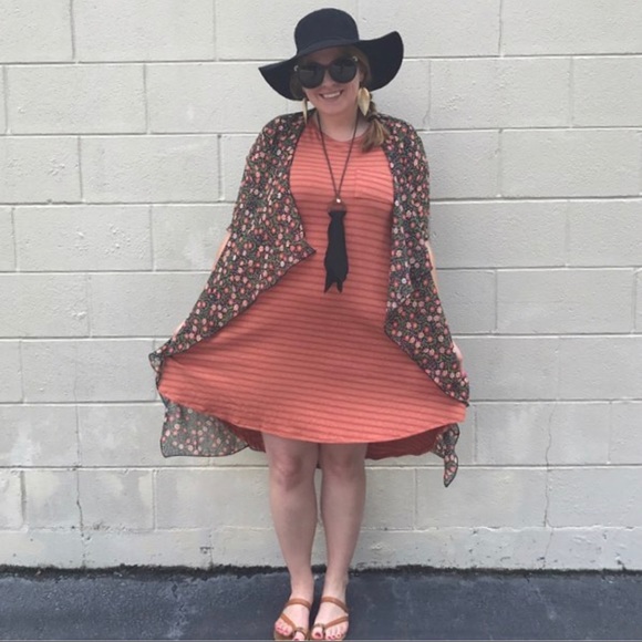 LuLaRoe Accessories - LuLaRoe Shirley